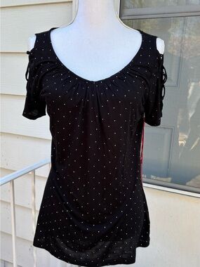 Jennifer Lopez Lace Up Cold Shoulder Embellished Black Top Size M - New With Tag